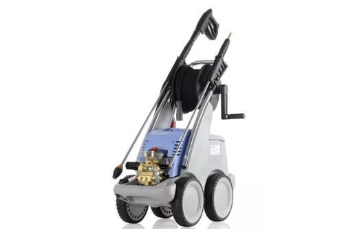 quadro599tst-11022025153036.jpg